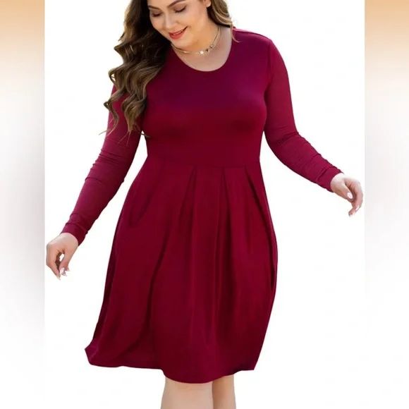 Elegant Burgundy Long Sleeve Dress - Picture 5 of 6